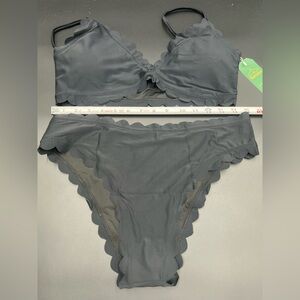 New Remidoo 2 piece black bikini with scalloped‎ detail size L. Waist 15